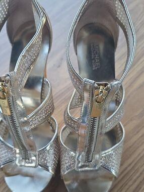 MICHAEL Michael Kors Silver Metallic Peep-Toe Strappy Heels with Front Zipper